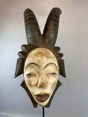 Punu - African mask from the Punu-Lumbo - Gabon. kopen? Bied vanaf 45!