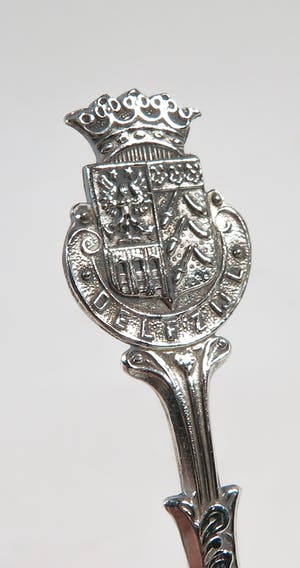 Curiosa - Lot van twaalf Nederlandse lepeltjes kopen? Bied vanaf 1!