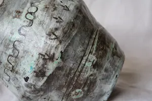 Niet of onleesbaar gesigneerd - Zeer Oude Islamitisch Urn Omstreeks 1800 kopen? Bied vanaf 1!