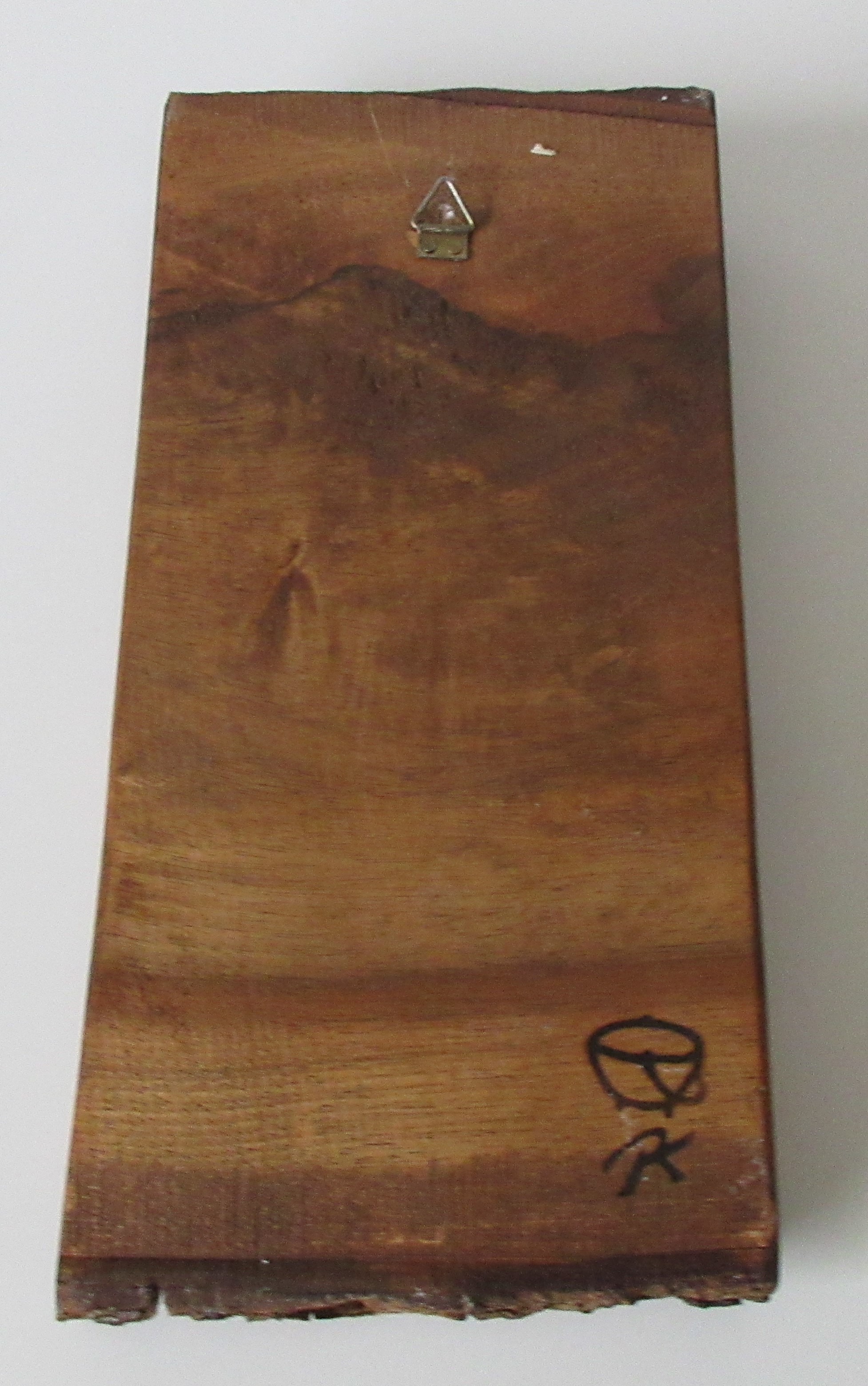 Niet of onleesbaar gesigneerd - Kunstemaille op houten wandplaquette van een Madonna kopen? Bied vanaf 1!