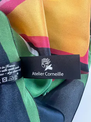 Corneille - Sjaal Bain de soleil Groot zijden vierkant Soieries Brochier 140x140 kopen? Bied vanaf 180!