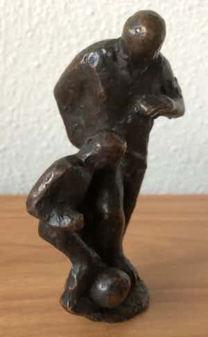 Brons (Onbekend) - Massief bronzen beeld " VADER EN ZOON " Laatste kans !!!!!! verkocht voor € 25!