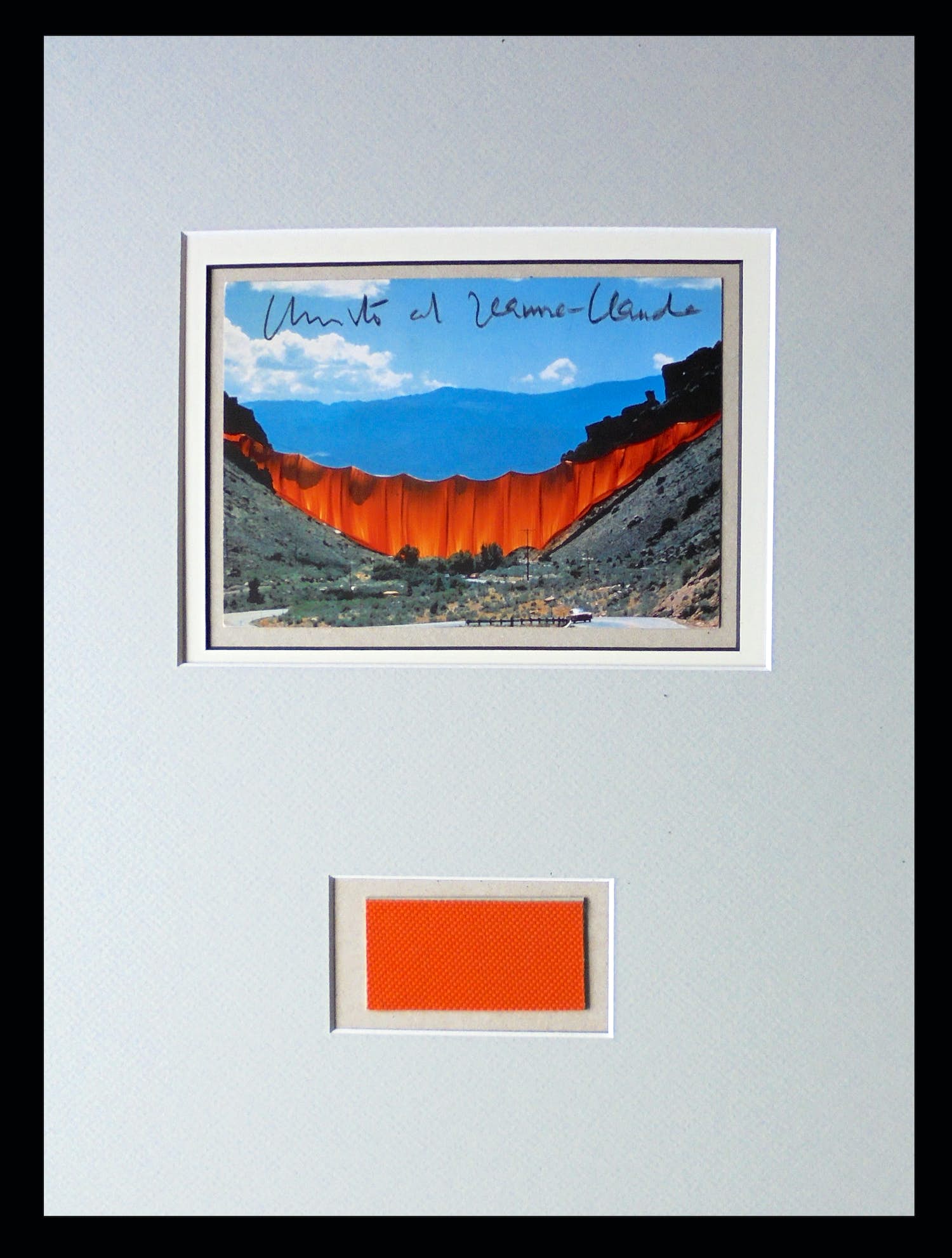 Christo - Project " Valley Curtain " 1970/72 - inc. original stofmonster - handgesigneerd verkocht voor € 1!