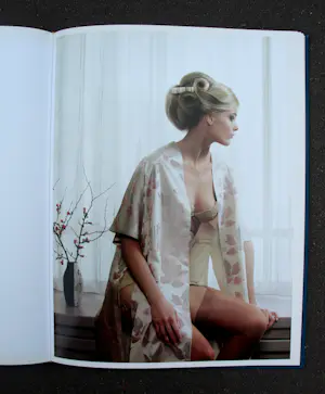 Erwin Olaf - gesigneerd boek - 2008 - eerste editie kopen? Bied vanaf 250!