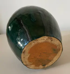 Niet of onleesbaar gesigneerd - Art Nouveau stroomglazuren aardewerk vaasje kopen? Bied vanaf 1!