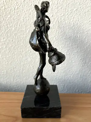 Brons (Onbekend) - Modern beeld " VROUWE FORTUNA " godin toeval of lot. kopen? Bied vanaf 45!