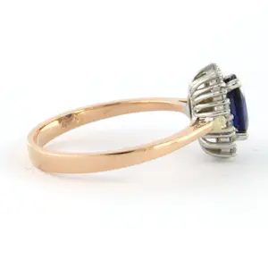 18k gouden ring met saffier tot. 0.75ct en briljant geslepen diamant tot. 0.28ct kopen? Bied vanaf 750!