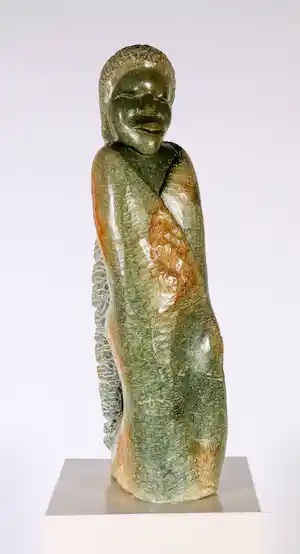Moven Chidzoma - Stenen beeld, Modern Girl verkauft für € 140!