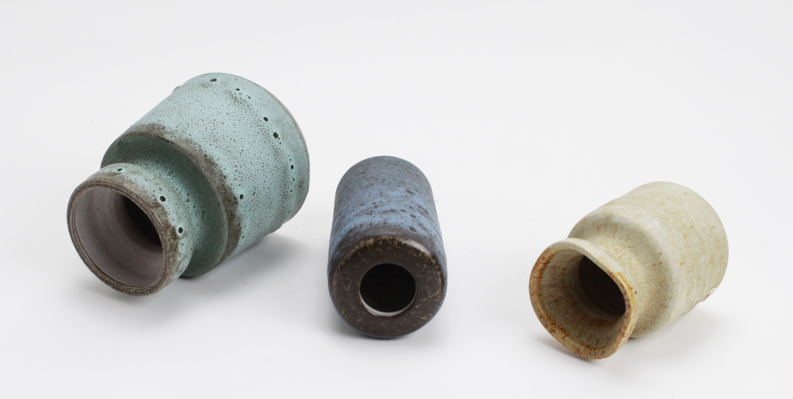 Potterie Ravelli - 3 aardewerk vaasjes kopen? Bied vanaf 15!