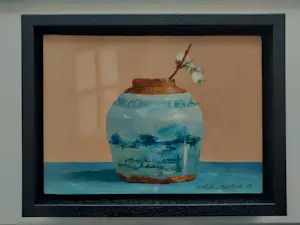 Marian van der Sanden - 2x stilleven oud chinees gemberpotje met sneeuwbesjes en twee kannetjes kopen? Bied vanaf 395!