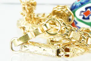 11 - Groot Surinaams geel-gouden Alla Kondre hals sieraad ketting - 18 krt kopen? Bied vanaf 1180!