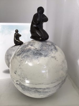 Corry Ammerlaan - Beeld “ De wereldwijde denker “ kopen? Bied vanaf 1!