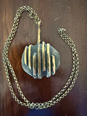 Harrie Lenferink - Prachtige bronzen hanger met originele ketting. LAATSTE KANS !!!!!!!!!!!!! kopen? Bied vanaf 85!