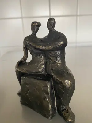 Niet of onleesbaar gesigneerd - schouder aan schouder kopen? Bied vanaf 1!