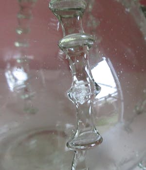 Niet of onleesbaar gesigneerd - Replica van 18e eeuwse Antieke glazen Bruidskaraf kopen? Bied vanaf 10!