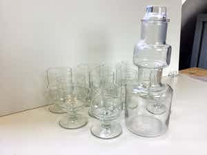 Willem Heesen - 10 Aruba glazen met karaf en 17 Ambassadeur glazen verkocht voor € 25!