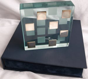 Koninklijke Van Kempen & Begeer - Zilver in floatglas , “Perspectief” – ontwerp: Hein Antheunis, 1997 kopen? Bied vanaf 1!