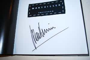 Mart Visser - Gesigneerd boekwerk 'Les Femmes' 2007, fotografie Erwin Olaf, Carli Hermes e.a. verkocht voor € 45!