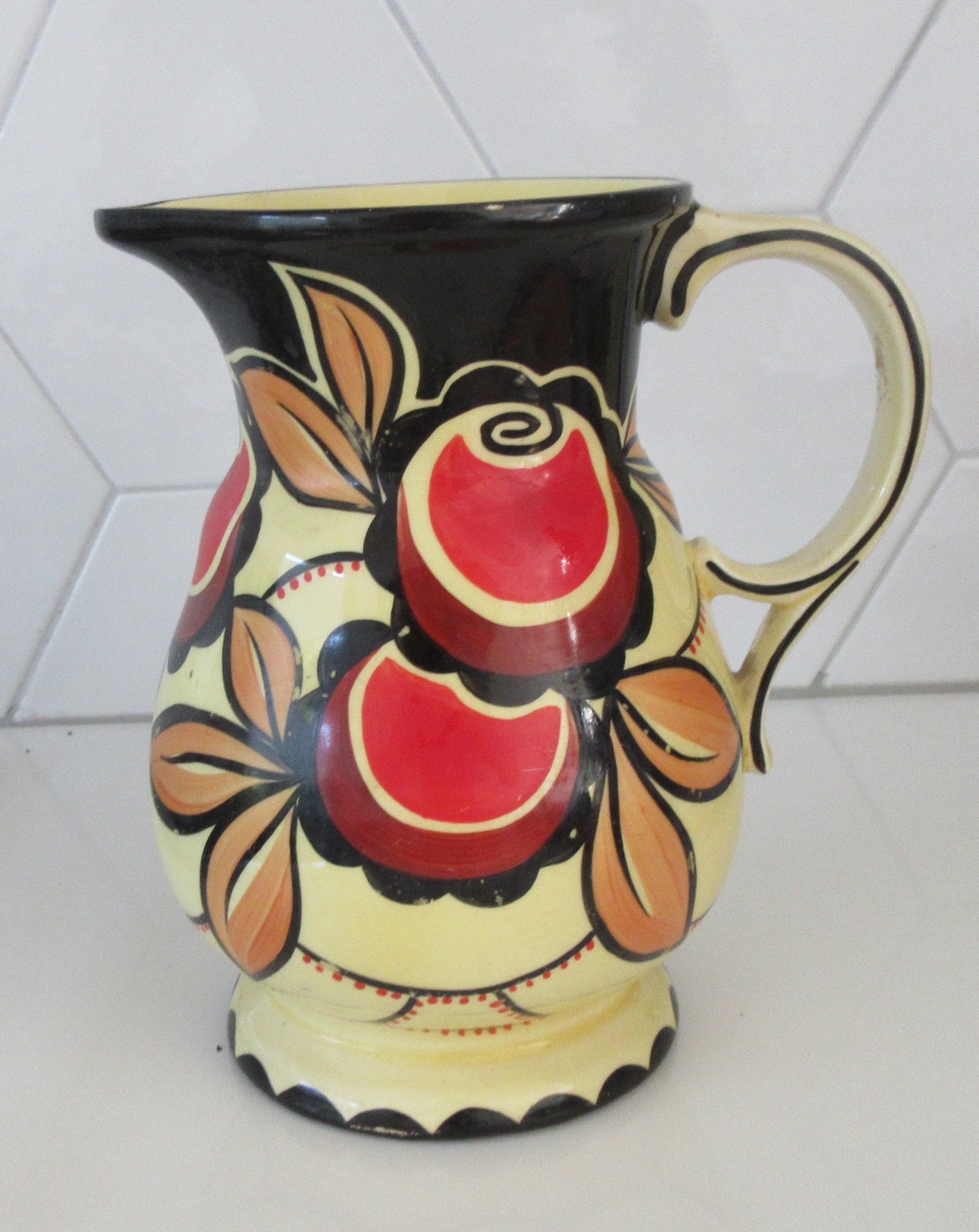 Ditmar Urbach - Art Nouveau water jug model Cora with stylistic floral decor, Czechoslovakia, ci verkocht voor € 15!