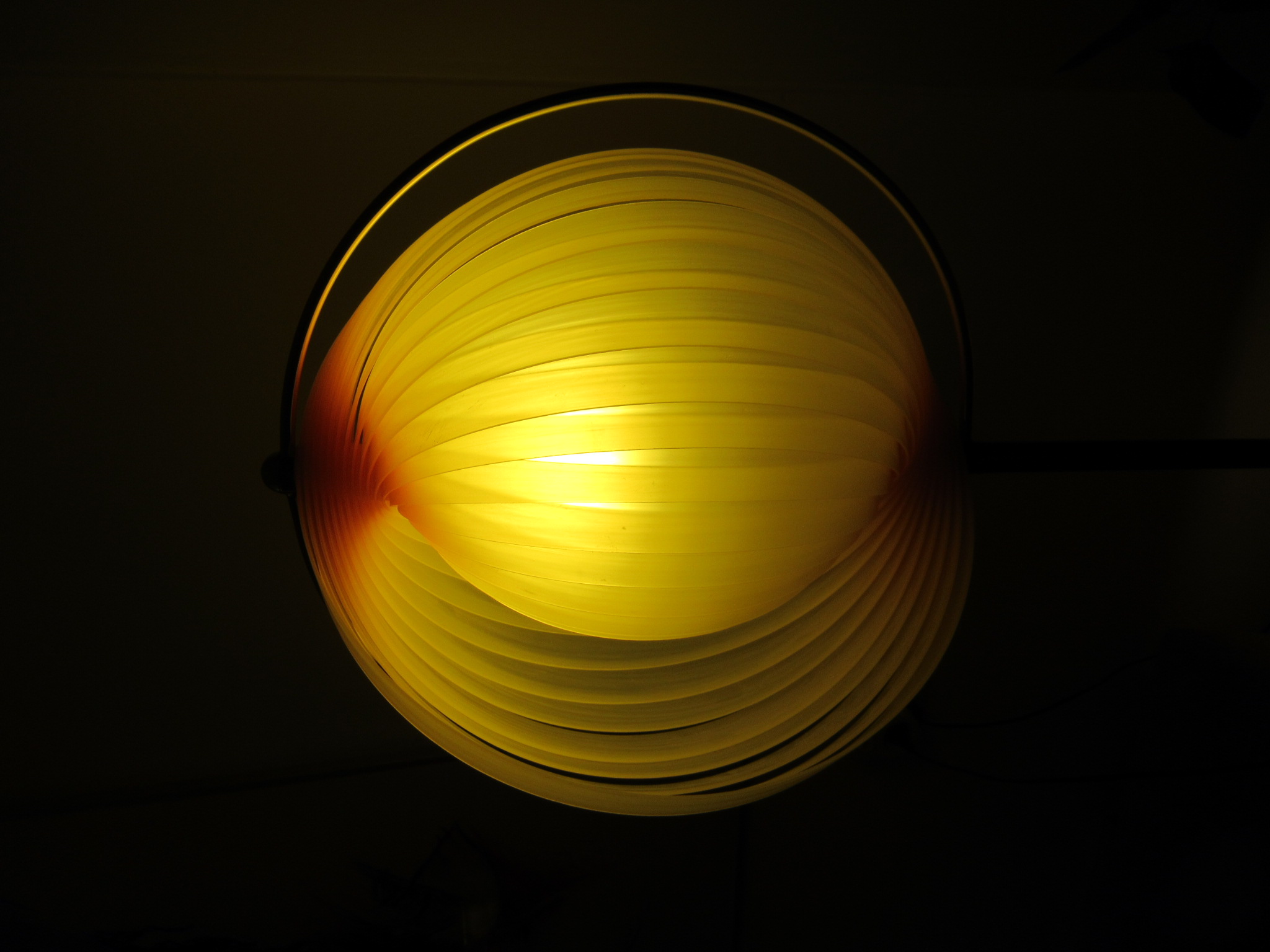Niet of onleesbaar gesigneerd - Moon vloerlamp kopen? Bied vanaf 1!