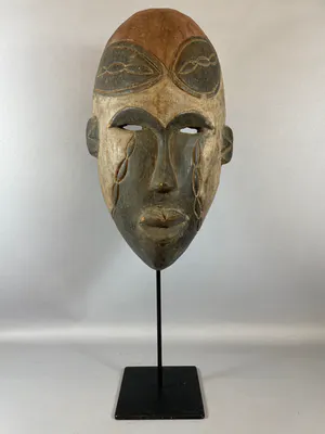 Igbo - African mask from the Igbo - Nigeria. kopen? Bied vanaf 45!