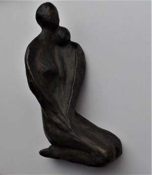 Elly du Clou-Bruggeman - Moederliefde - Beeld Brons kopen? Bied vanaf 120!