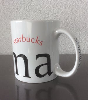 Keith Haring - e.a. TWEE ESPRESSO KOP-EN-SCHOTELS EN EEN MOK kopen? Bied vanaf 16!