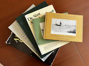 Antiquarisch Boek - 4 boeken over het leven van vroeger kopen? Bied vanaf 20!