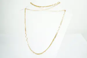 05  - Lang 14Krt geel gouden collier met karakteristieke Figaro schakels kopen? Bied vanaf 470!