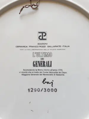 Enrico Baj - Porselein (Franco Pozzi) bord - " L'Ultimo dei Generali"- Diameter 31 cm kopen? Bied vanaf 495!
