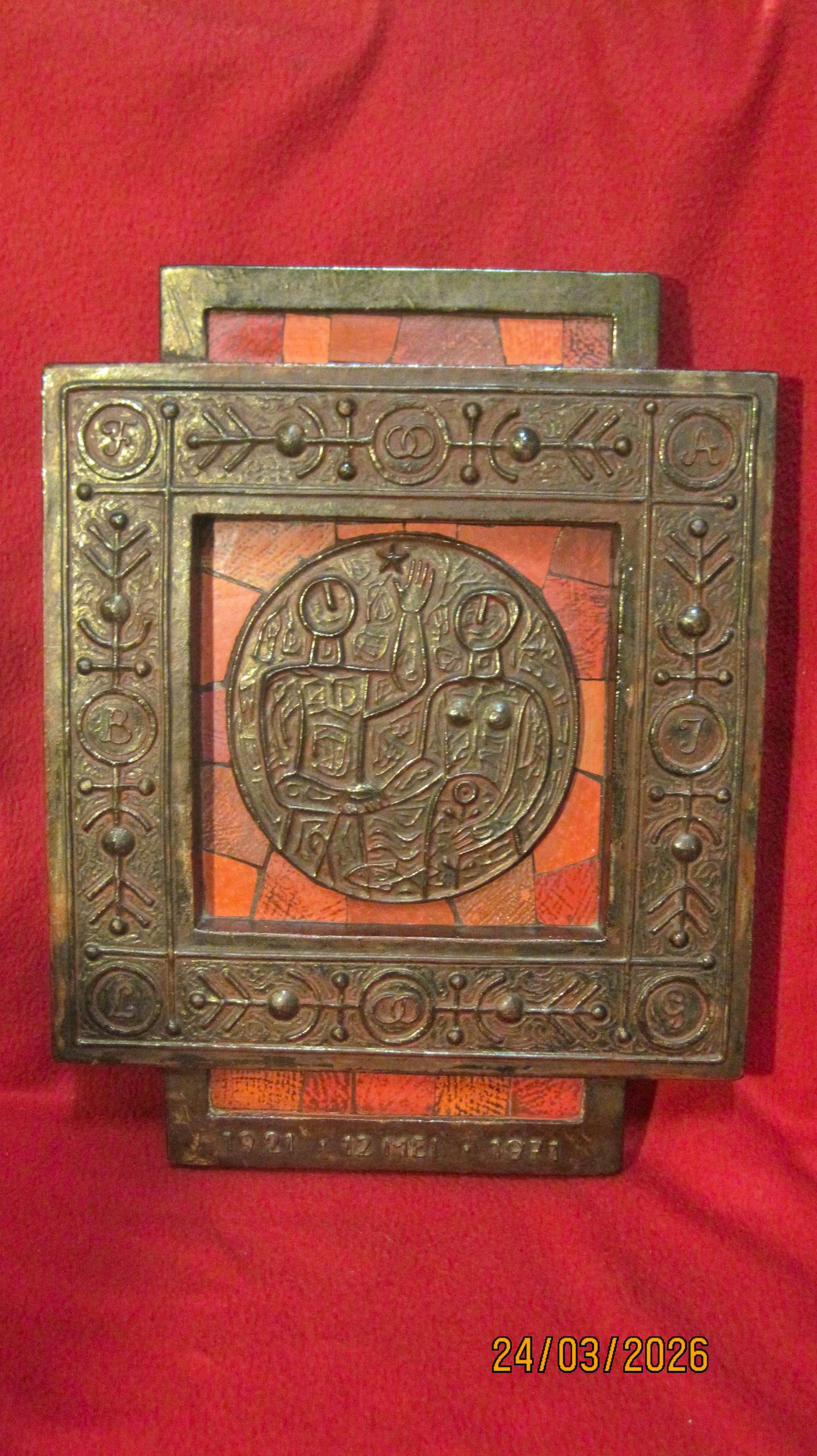 Lou Manche - Wandplak met figuren kopen? Bied vanaf 50!