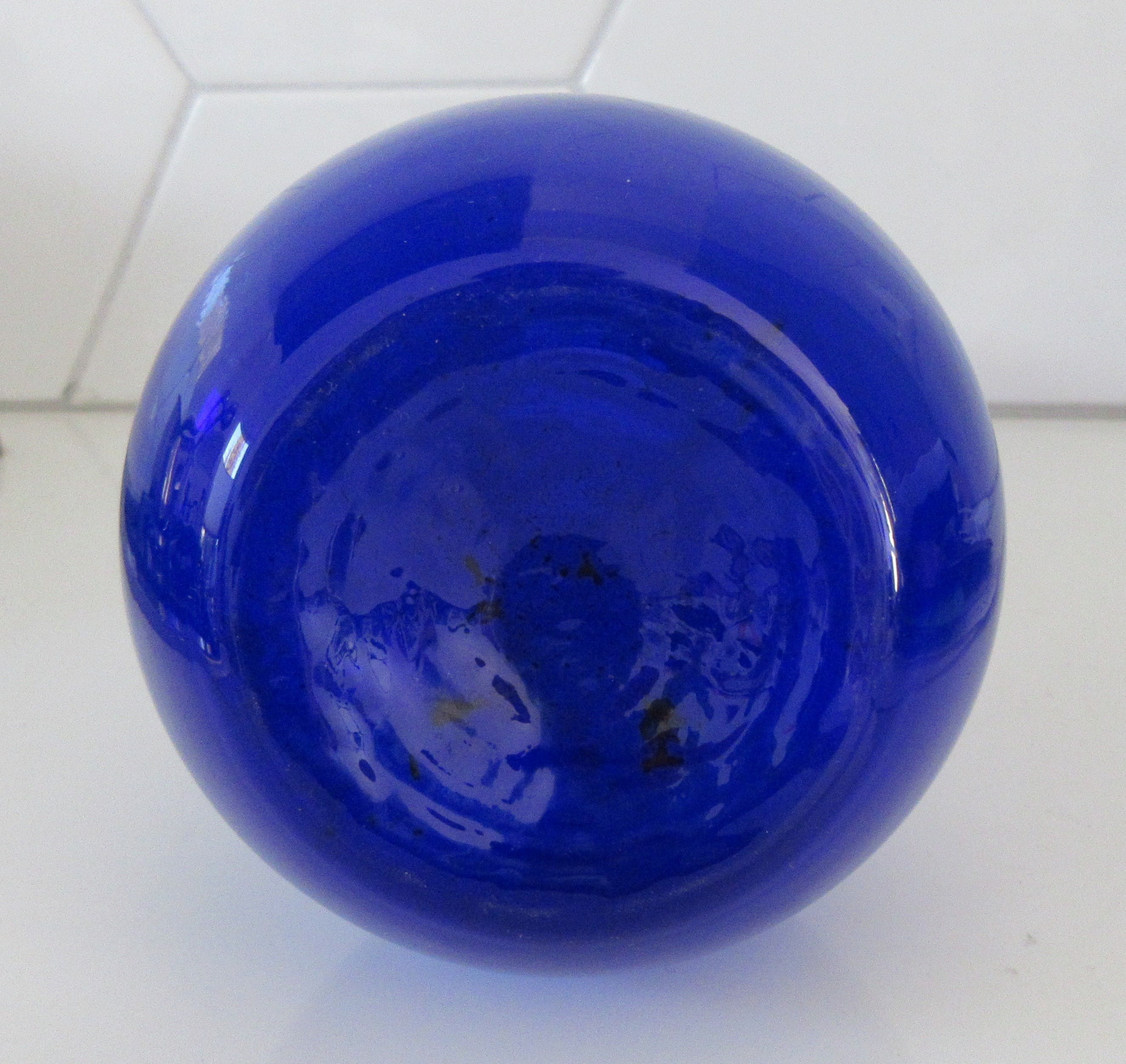 Glasfabriek Gullaskruf - Cobalt blauwe glazen "Bulb vase" ontwerp Arthur Percy kopen? Bied vanaf 25!