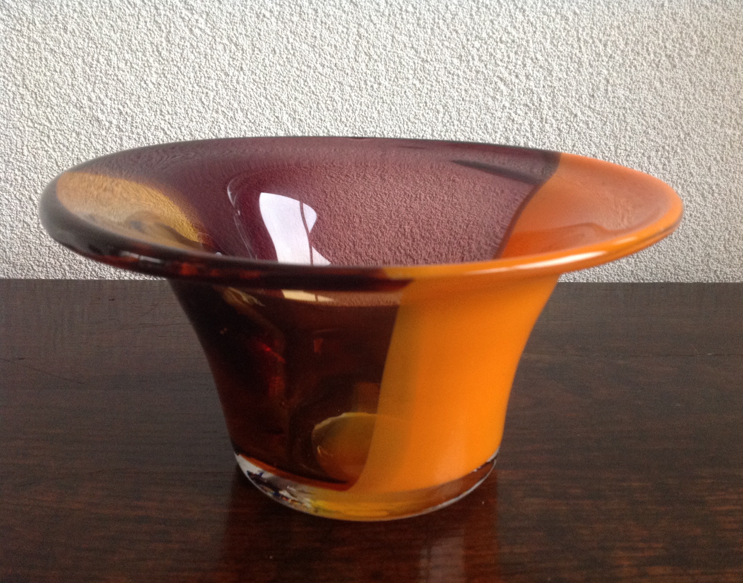 Bernard Heesen - Driekleurige schaal verkocht voor € 38!