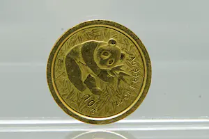 54 - China 999/1000 gouden 10 Yuan 2000 -turn of the century- panda muntje kaufen? Bieten Sie von 130!