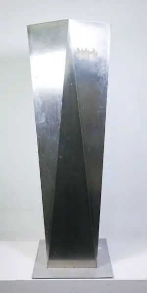 Rudolf Wolf - Metalen sculptuur, Dubbele vorm. kopen? Bied vanaf 200!