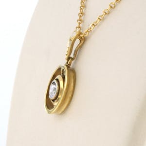 18k geel gouden collier met hanger bezet met roos diamant tot. 0.15ct kopen? Bied vanaf 200!