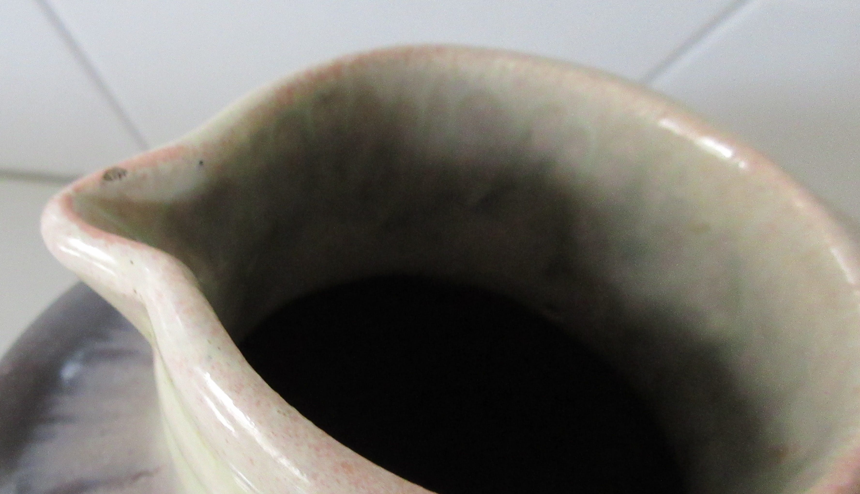 Aardewerkfabriek Katwijk en Klinkenberg Zeist - Art deco kannetje voorzien van stroomglazuur kopen? Bied vanaf 14!