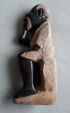 Curiosa - Stenen Afrikaanse man met piip kopen? Bied vanaf 1!