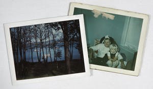 Andy Warhol - Lot van twee polaroid foto's kopen? Bied vanaf 200!