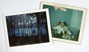 Andy Warhol - Lot van twee polaroid foto's verkocht voor € 200!
