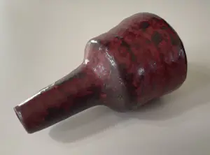 Mobach Keramiek - Lavarood vaasje kopen? Bied vanaf 30!