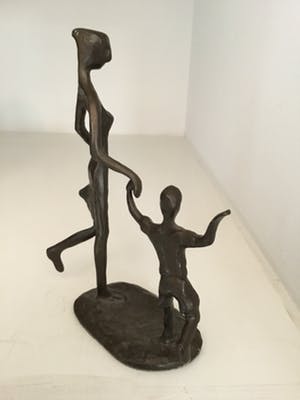 Bodrul Khalique - Sculptuur “ Samen “ kopen? Bied vanaf 60!