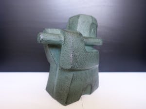 Niet of onleesbaar gesigneerd - Kubistisch gesigneerd beeldje van fluitspeler kopen? Bied vanaf 1!