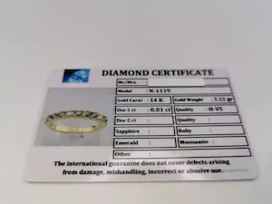 Gouden ring met 9 diamanten kopen? Bied vanaf 290!