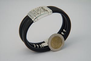 1584 - Stoere 1e gehalte Zilver en caoutchoucband YANVAN armband - gekeurd kopen? Bied vanaf 30!