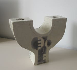 Niet of onleesbaar gesigneerd - XL Raku Keramische Dubbele Kandelaar met Brutalistische decoratie kopen? Bied vanaf 1!