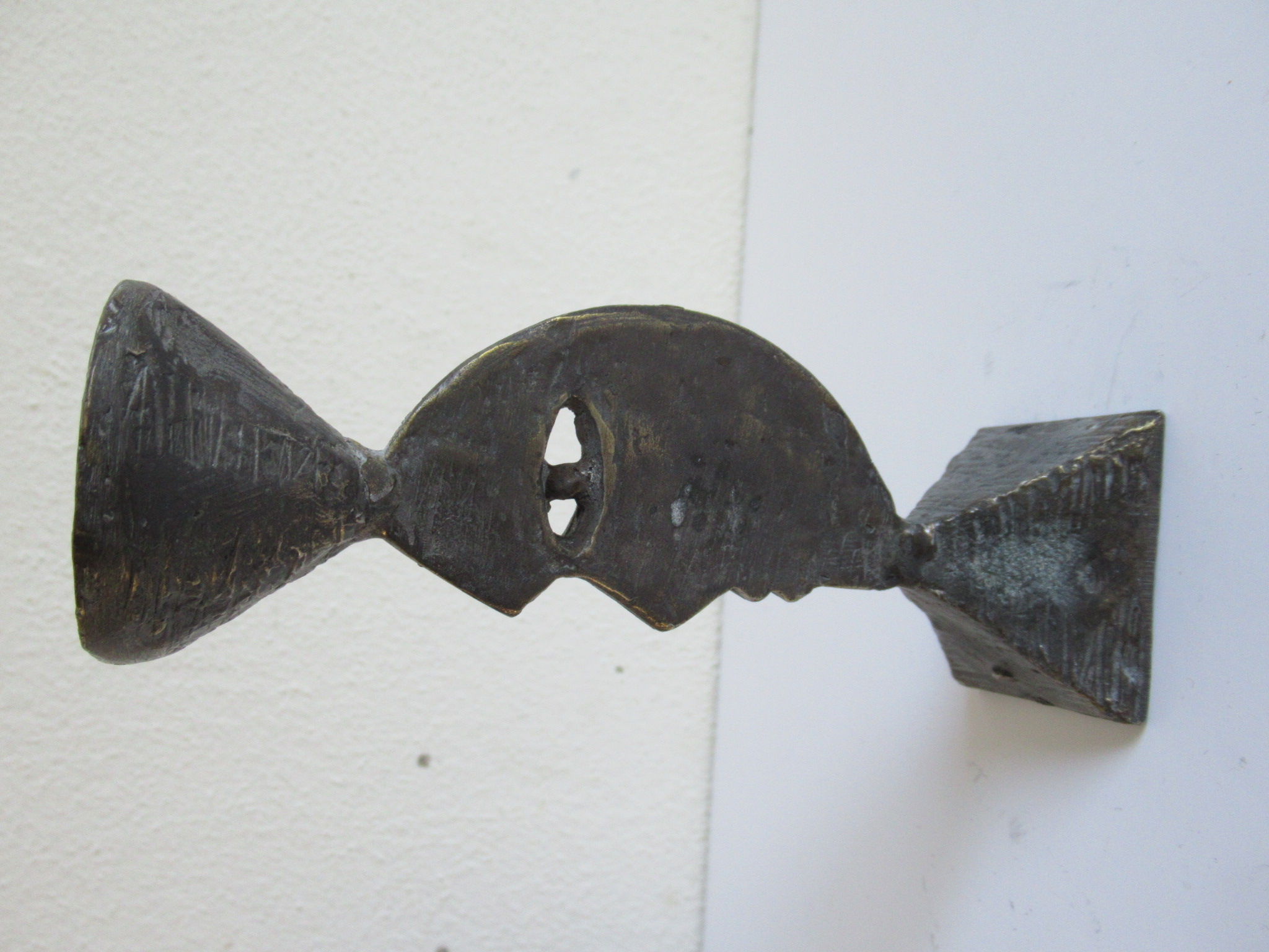 Corry Ammerlaan - Bronzen kaarsentandaard kopen? Bied vanaf 1!