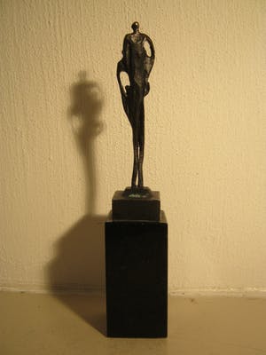 Corry Ammerlaan - Sculptuur - "Working Apart Together" kopen? Bied vanaf 40!
