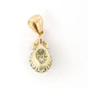 Goud met platina hanger bezet met bolsjewiek geslepen diamanten tot. 0.70ct kopen? Bied vanaf 625!