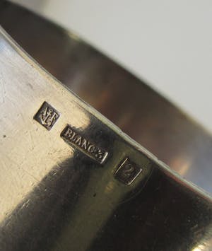 Curiosa - Art Nouveau verzilverde servetring van Armand Frenais uit Parijs kopen? Bied vanaf 1!